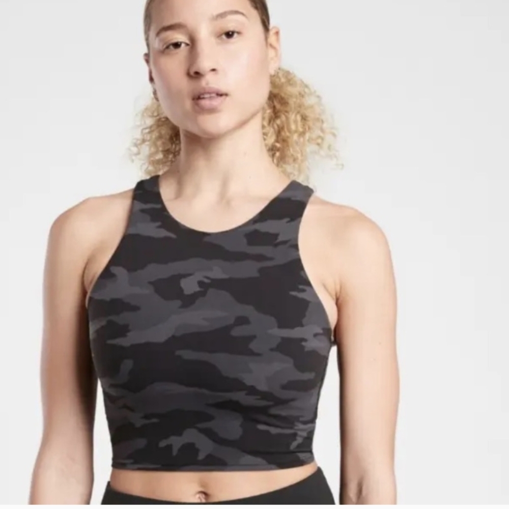 Athleta Camo Conscious Crop A-C size XS